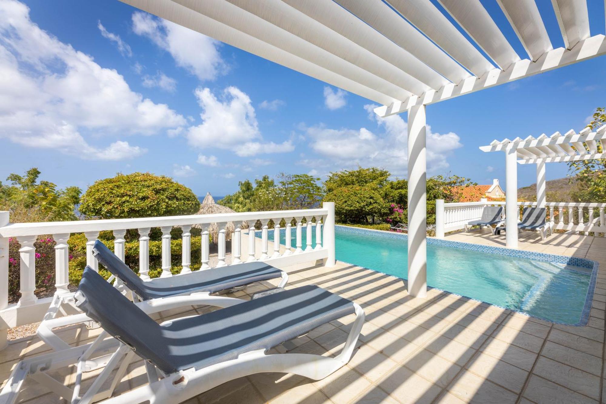 Coral Estate Holidays Willibrordus Rum bild