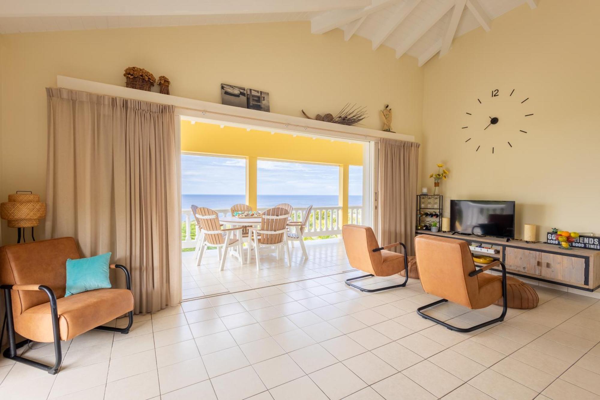 Coral Estate Holidays Willibrordus Rum bild