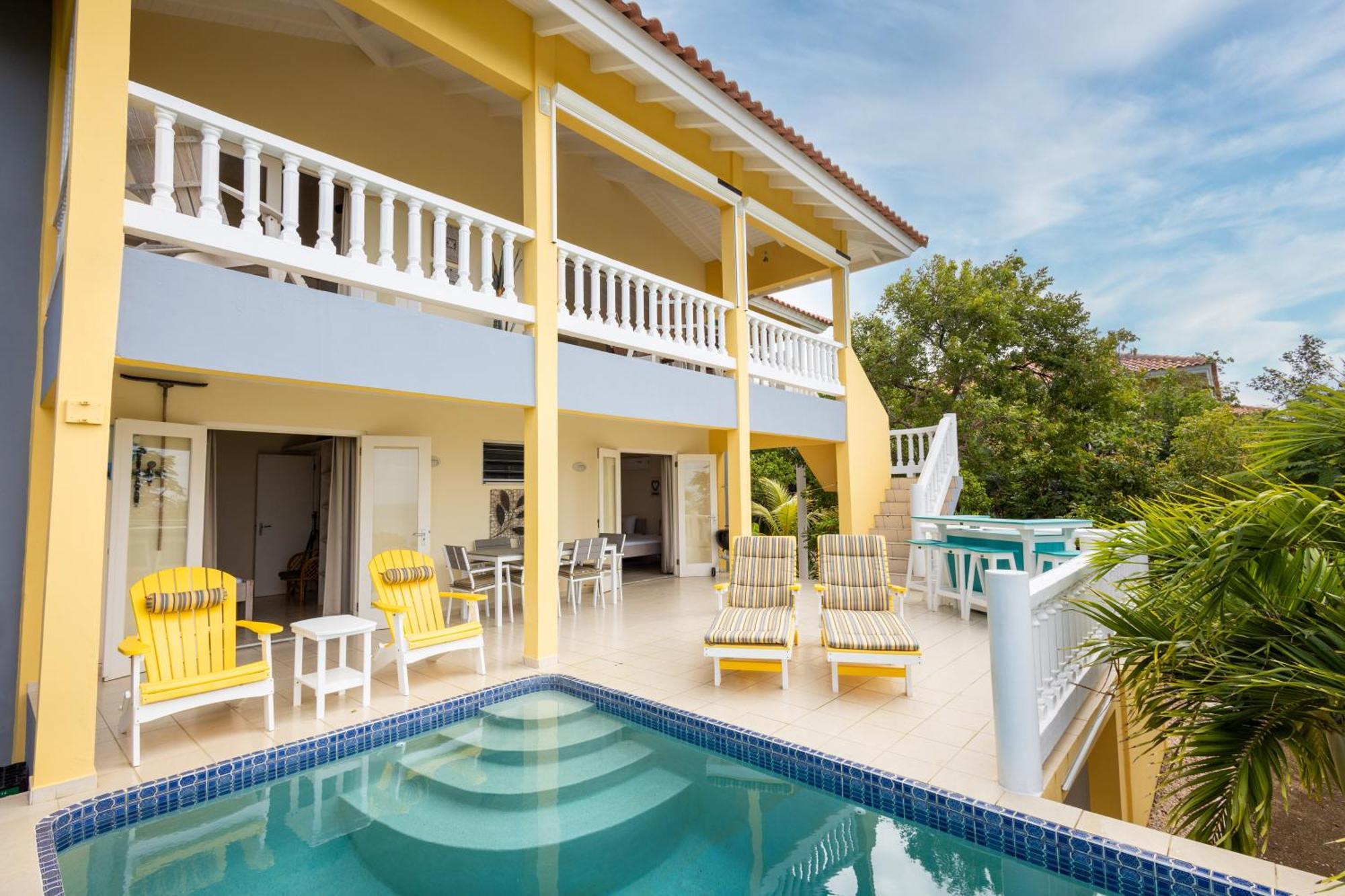 Coral Estate Holidays Willibrordus Rum bild