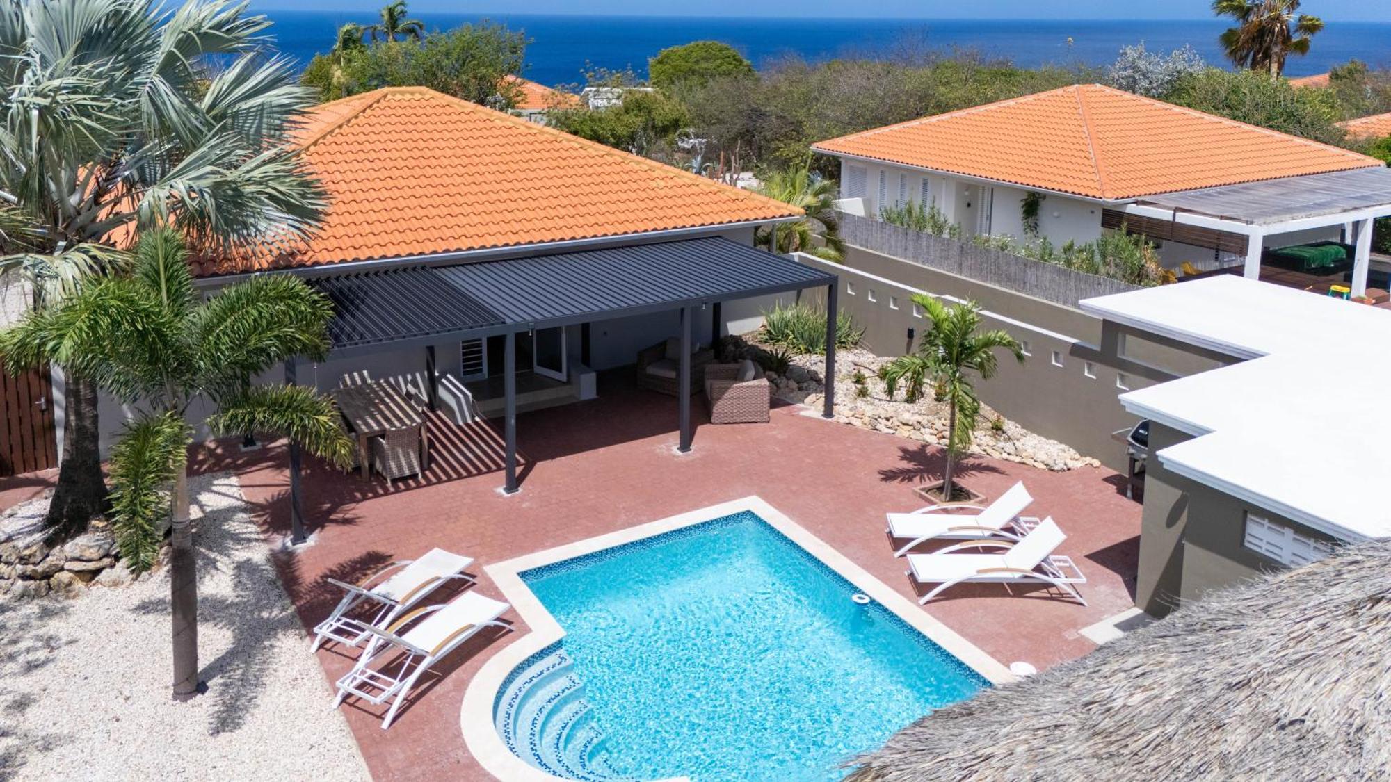 Coral Estate Holidays Willibrordus Rum bild
