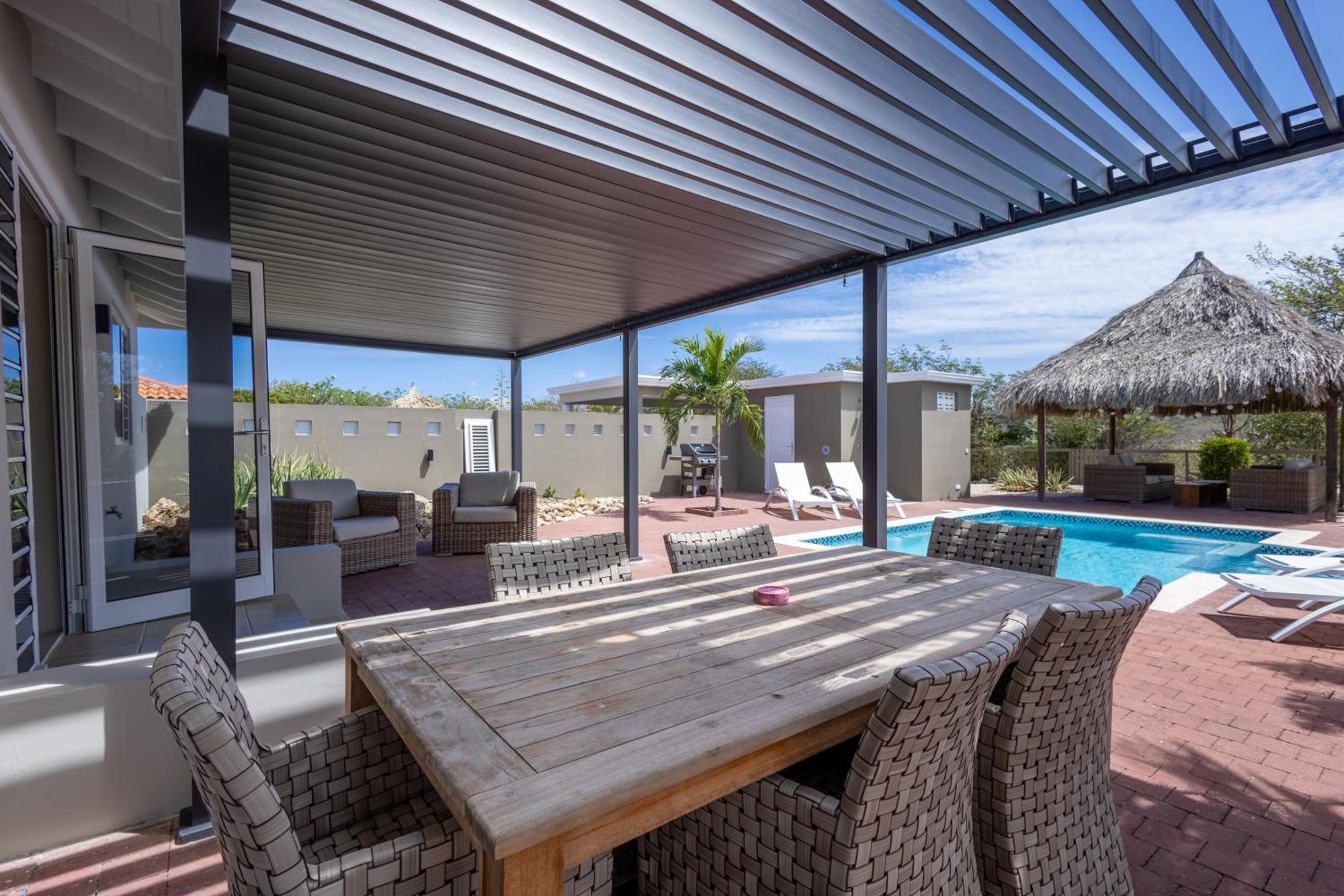 Coral Estate Holidays Willibrordus Rum bild